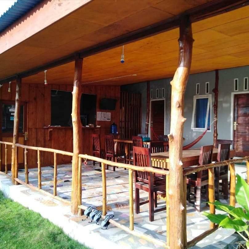 Tua Pejat Arthur Homestay Telescope Mentawai מראה חיצוני תמונה