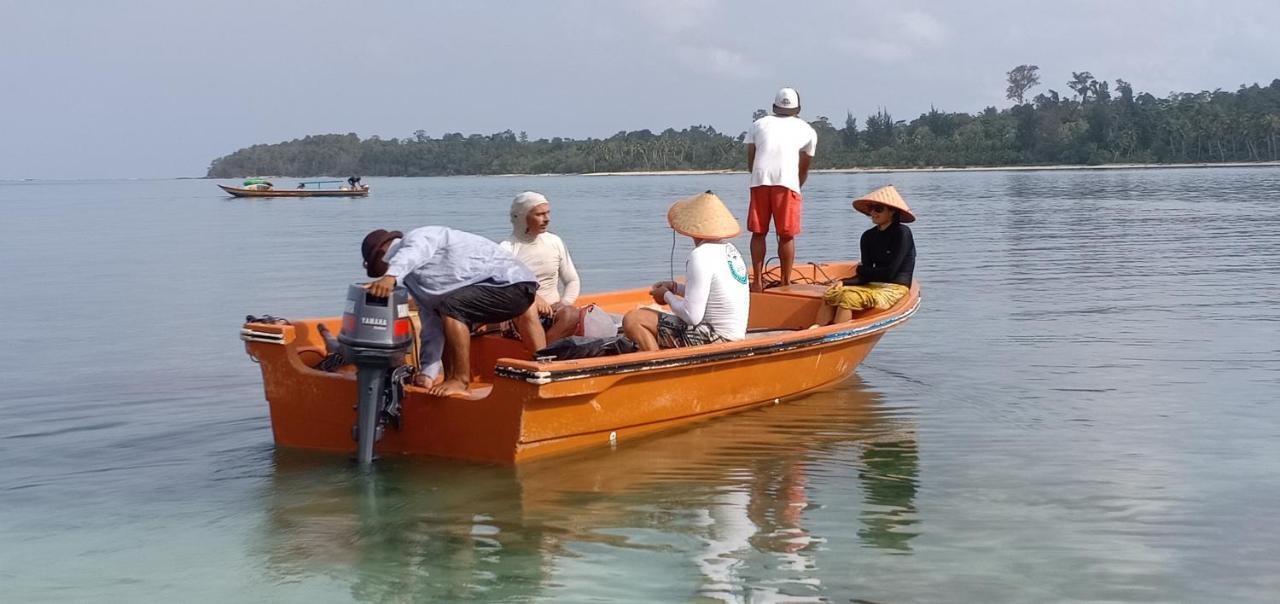 Tua Pejat Arthur Homestay Telescope Mentawai מראה חיצוני תמונה