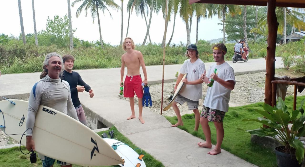 Tua Pejat Arthur Homestay Telescope Mentawai מראה חיצוני תמונה